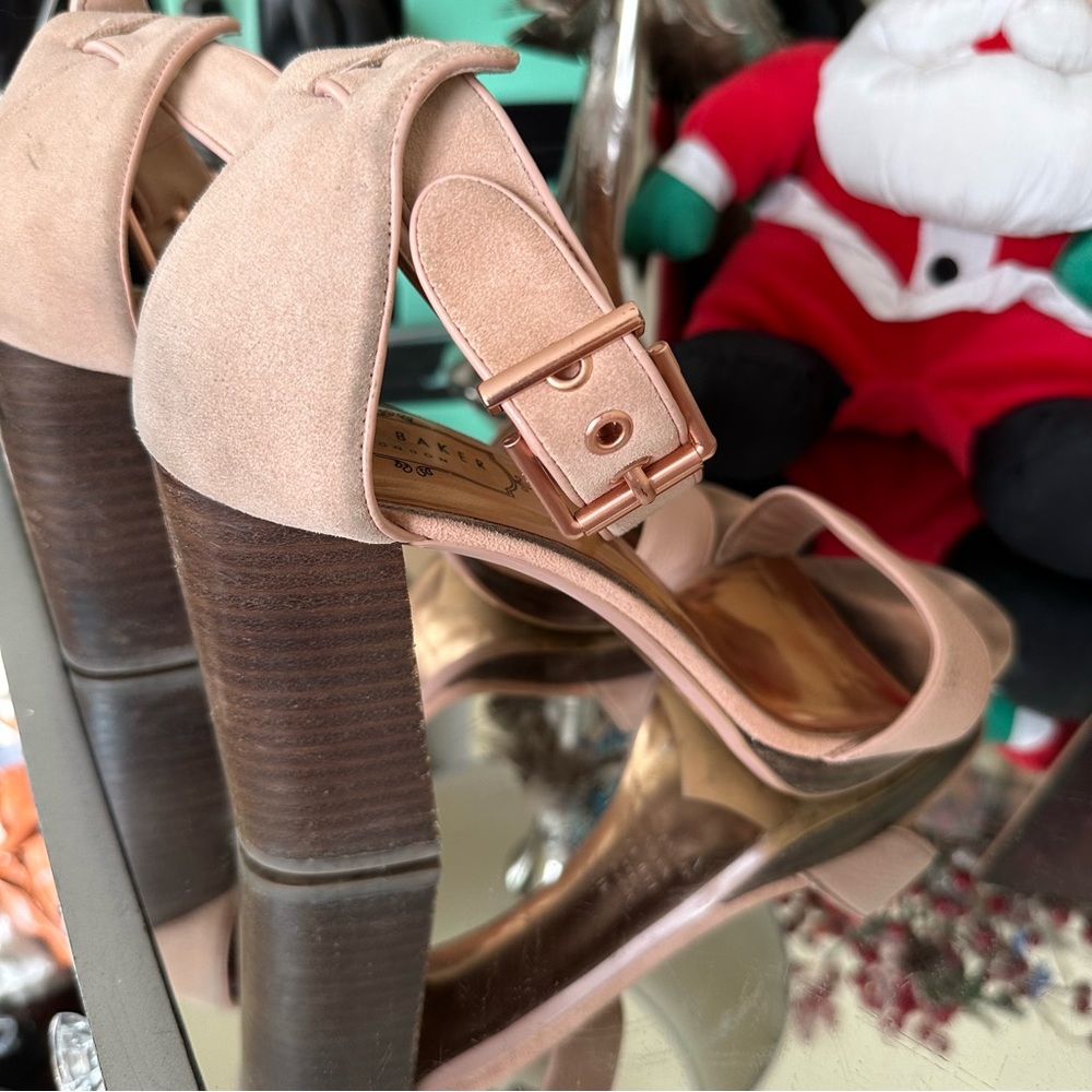 Ted Baker Rose gold chunky Heels 10